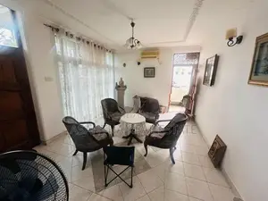 (AF321) 02 Storey House with 15.05 P Sale Malwatha Road Dehiwala