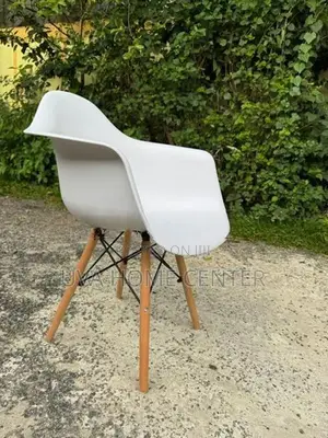 Barista Abc Flower Chair