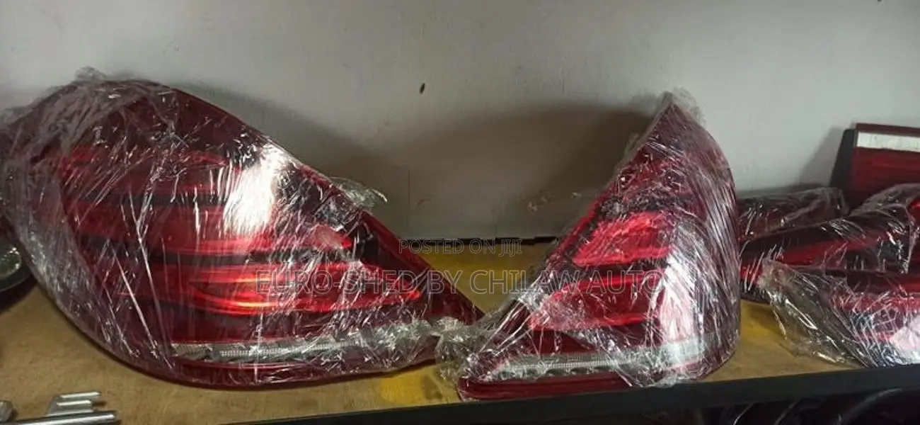 Mercedes Benz S Class Tail Light