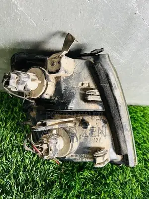 Pajero V44 Inter Cooler Signal Light