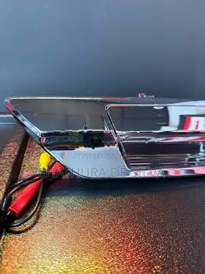 Revo Tailgate Lock & Camera