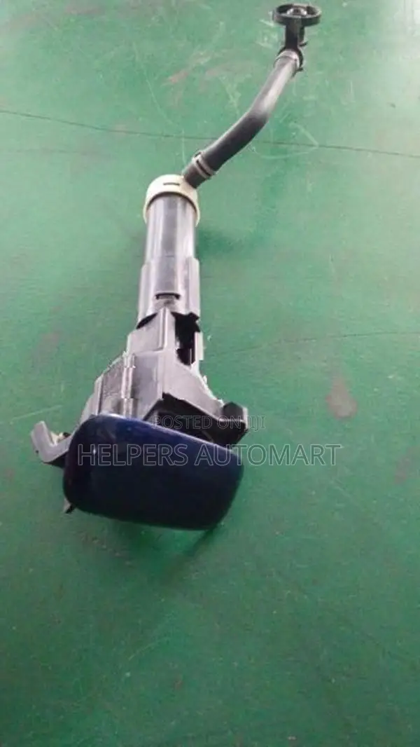 Toyota Prius W30 Headlight Washer