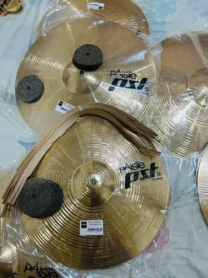 Marching Cymbal pair (Paiste 05 band)