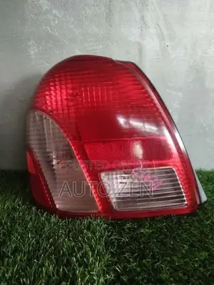 Platz tail light