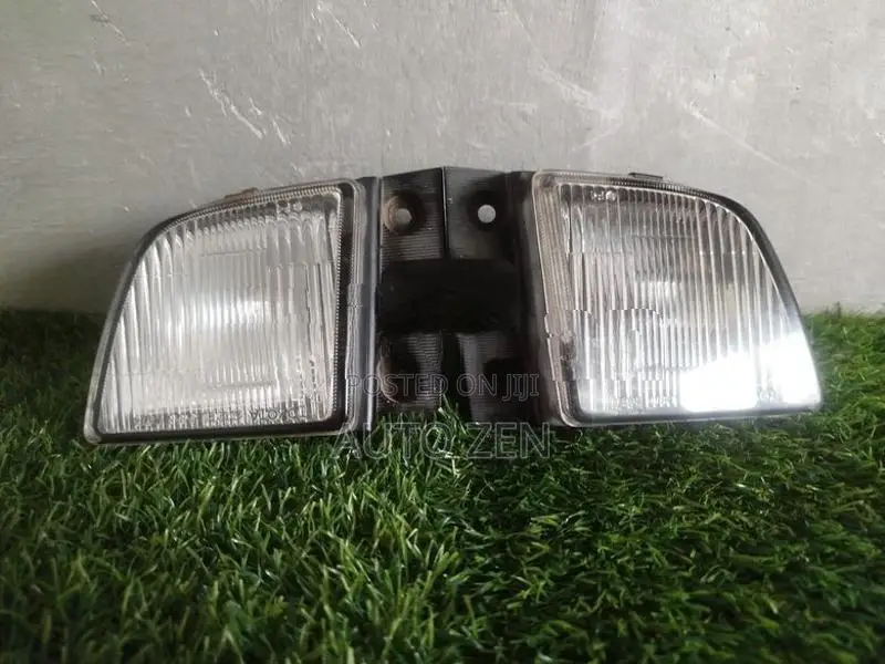 Dolphin /Hiace fog light