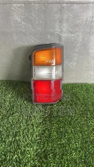PO5 Tail Light