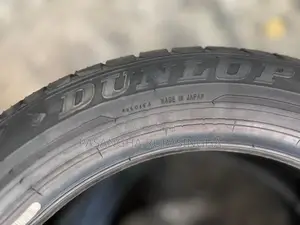 215/55R Dunlop Tyre (Japan) - Vezel