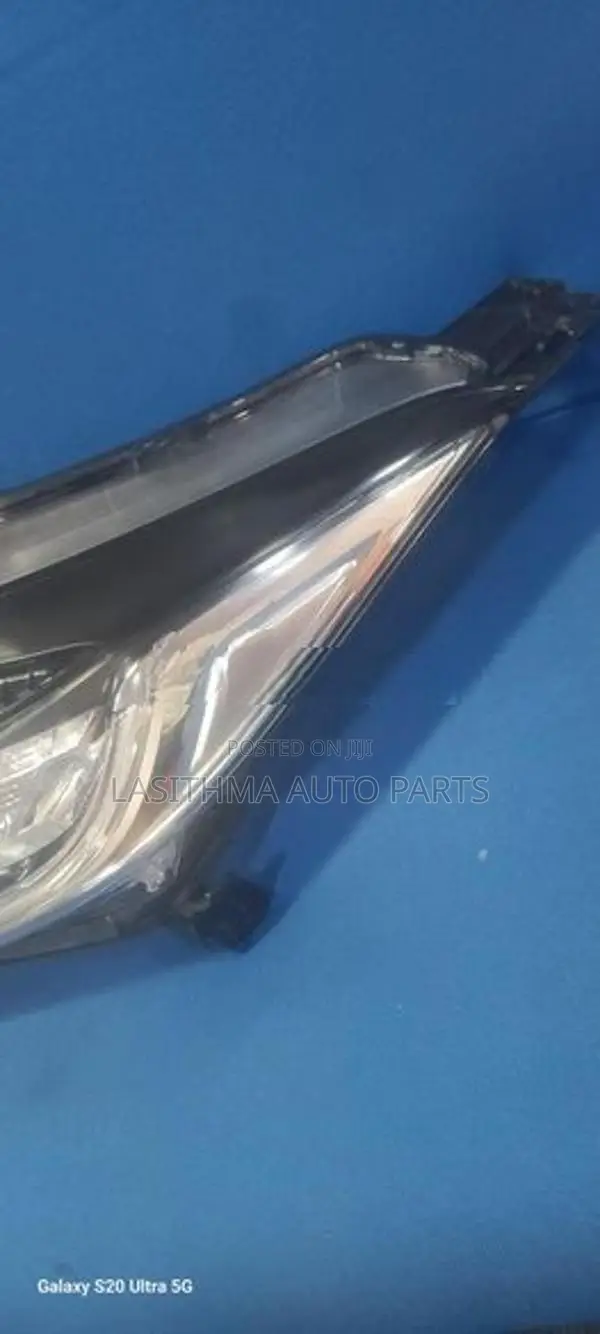 Vezel Rs 2019 Head Lamp