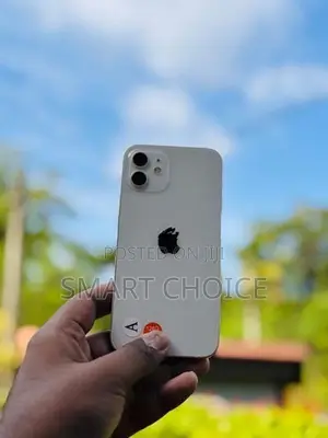 Apple iPhone 12 128GB 5G E (Used)