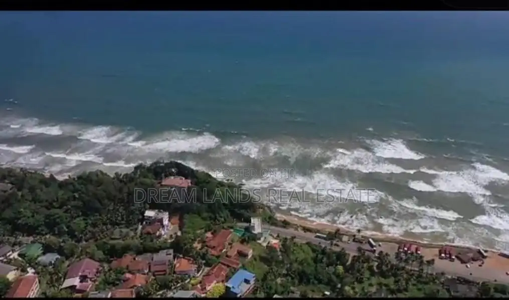 COMMERCIAL LAND FOR RENT IN MATARA (SP905)