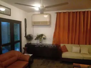 Colombo 10 Prime Location 17.5 Perches Land With House For Sale.
