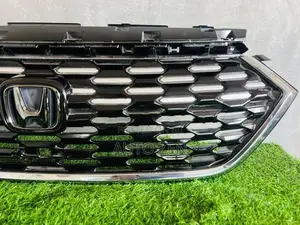 Vezel RV5 Shell / Grill 2025