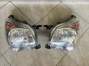 Suzuki MK42S Spacia Head Light