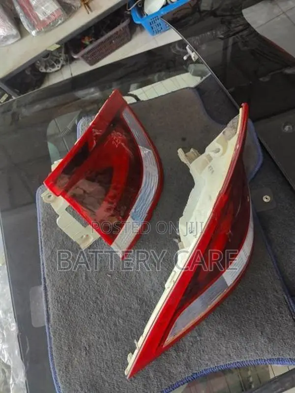 HONDA INSIGHT ZE3 TAIL LIGHTS