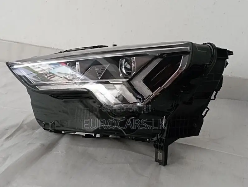 Audi Q3 Headlight 2019