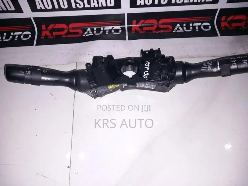Toyota Vitz KSP 13 Wiper /Head Lamp Control Switch