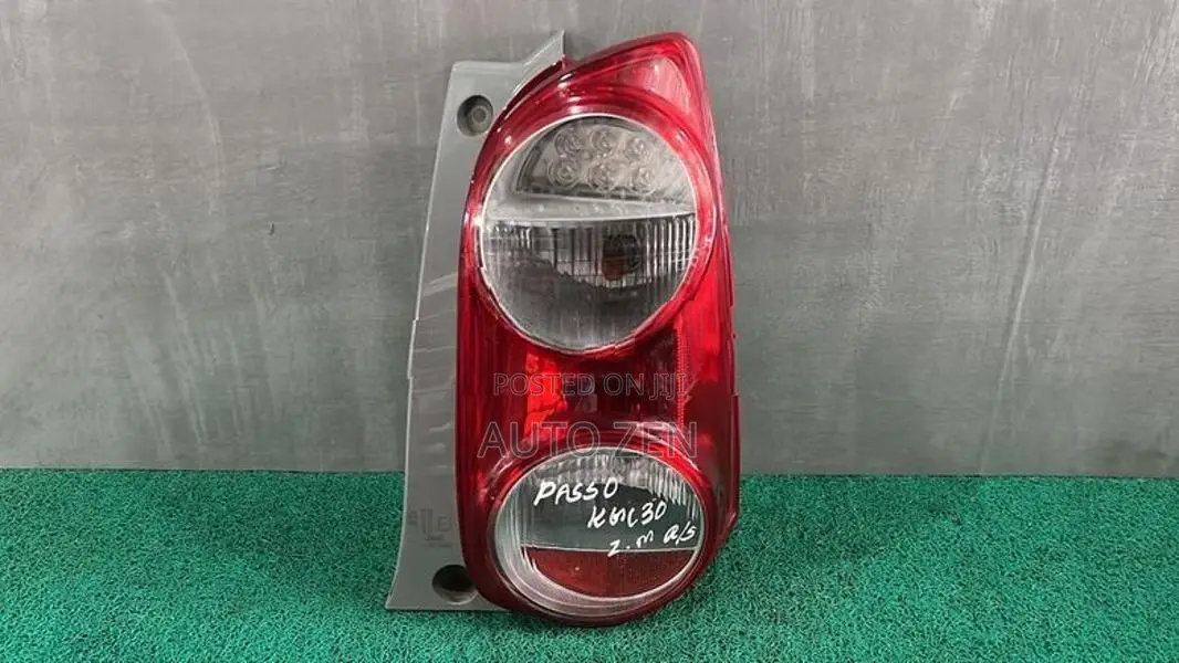 Passo KGC30 Tail Light