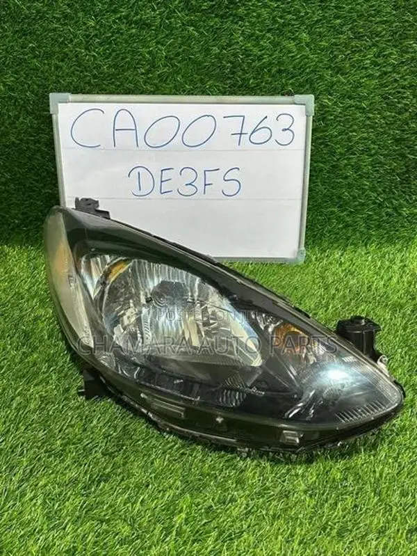Mazda Demio (DE3FS/ 2007-2008) Head Light