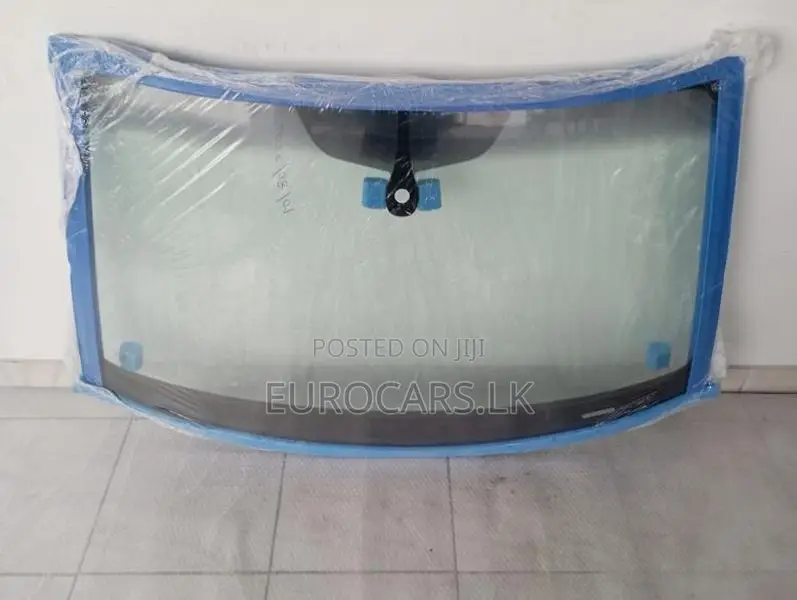 Audi Q2 Genuine Windscreen