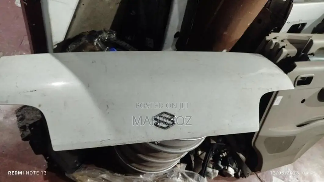 Suzuki Carry Da52 Truck Bonnet