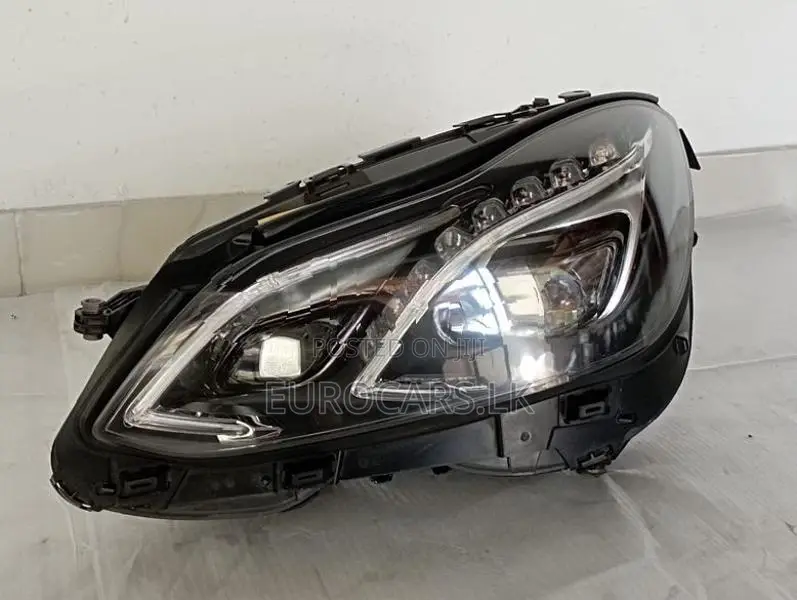 Mercedes E Class E220 E350 Headlight