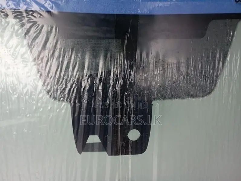 Nissan Qashqai Windscreen