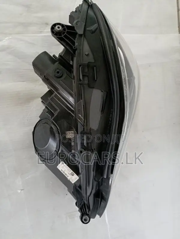 Mercedes E Class E220 E350 Headlight