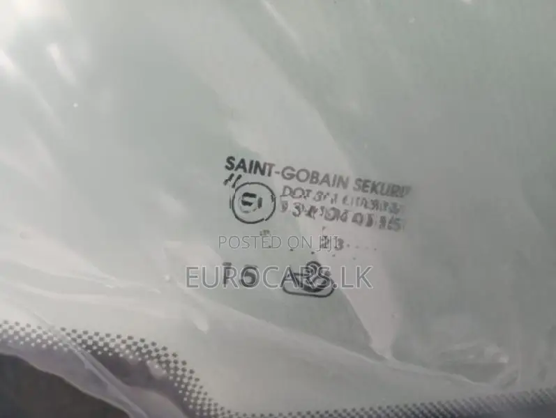 Nissan Qashqai Windscreen