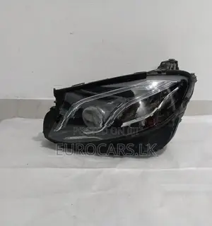 Mercedes E300 Headlight