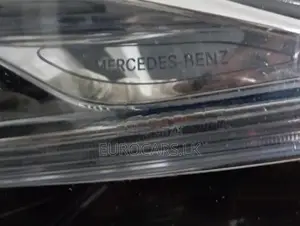 Mercedes E300 Headlight