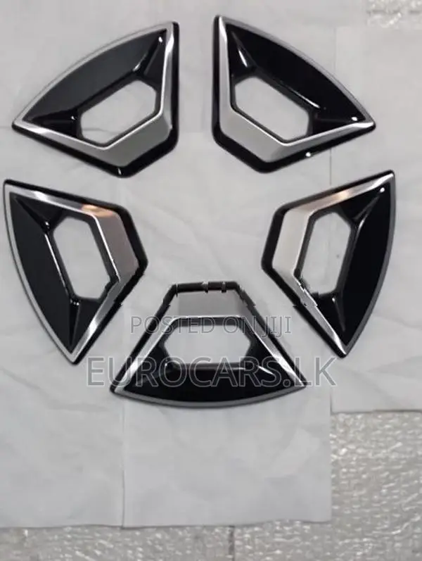 BMW IX Alloy Wheel Insert