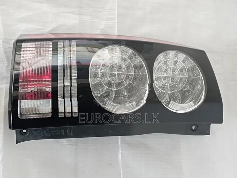 Land Rover Discovery Tail Light