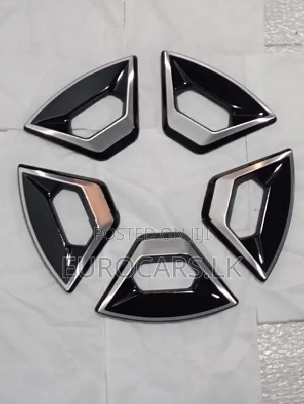 BMW IX Alloy Wheel Insert