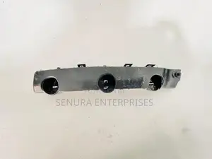 Nissan X-Trail T32 Front Buffer Retainer L/h