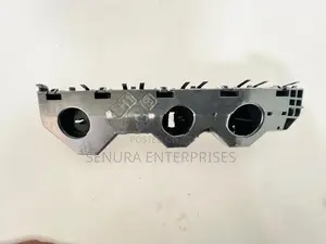 Nissan Note E13 Front Buffer Retainer L/h