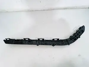 Toyota Premio DBA-NZT260 Rear Buffer Retainer L/H