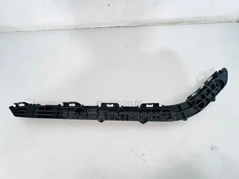Toyota Premio DBA-NZT260 Rear Buffer Retainer L/H