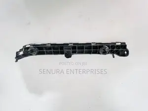 Daihatsu Mira La300 S Rear Buffer Retainer L/h