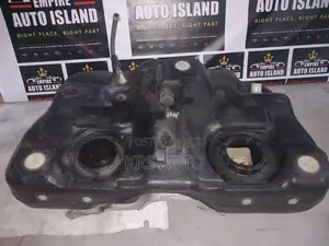 Nissan X trail NT 30 Petrol Tank