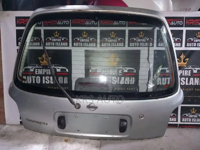 Nissan March K 11 Dicky Door
