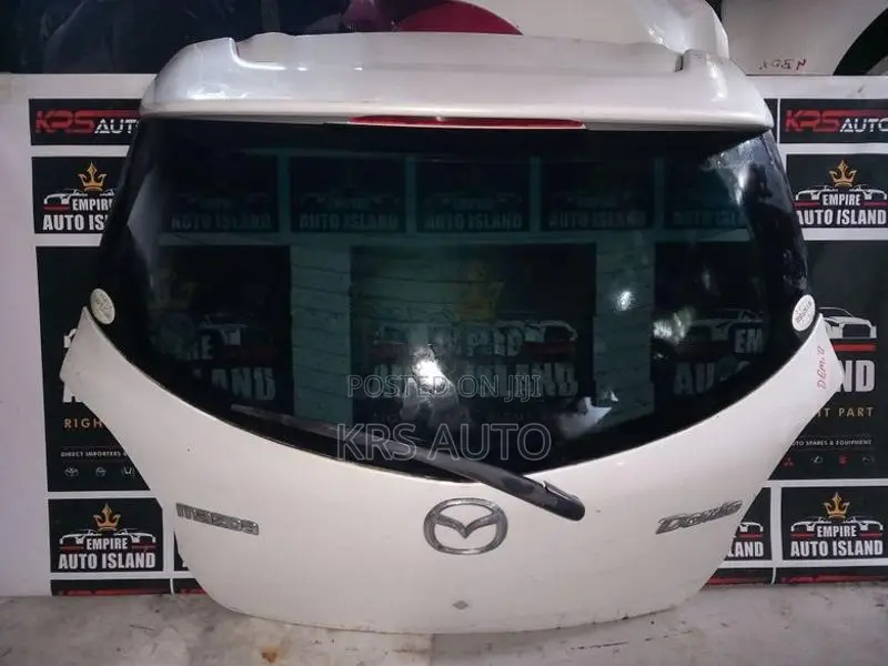 Mazda Demio DE3FS Dicky Door with Spoiler