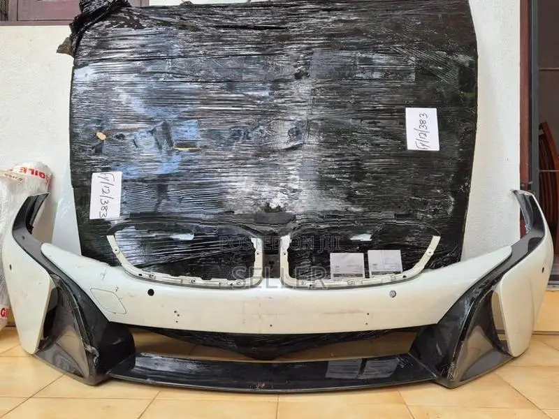BMW i8 Front Bumper