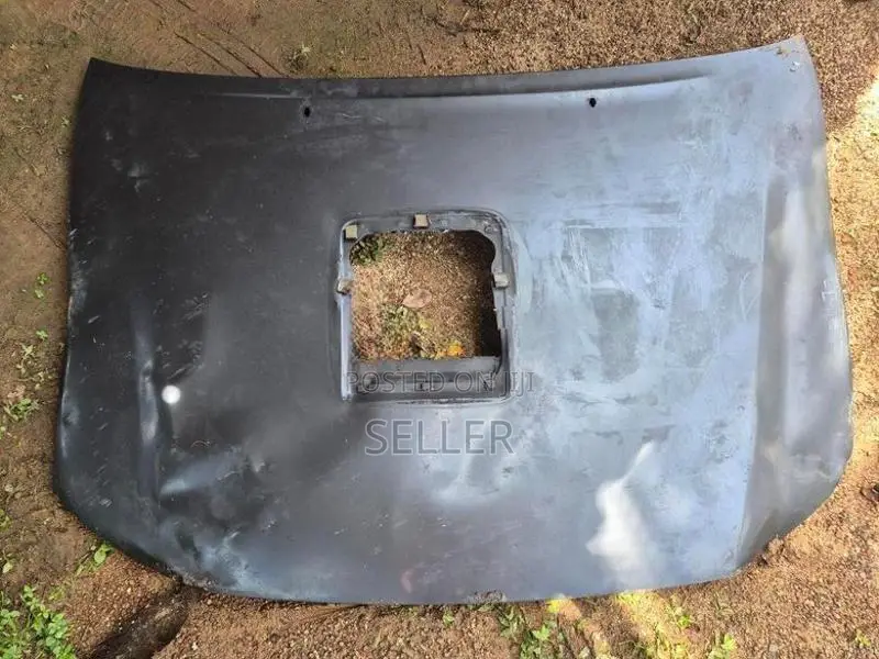 Toyota Hilux Vigo Bonnet