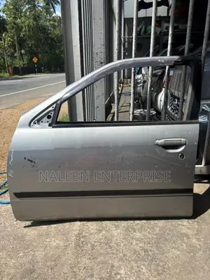 Nissan Primera P11 Front Left Side Power Door