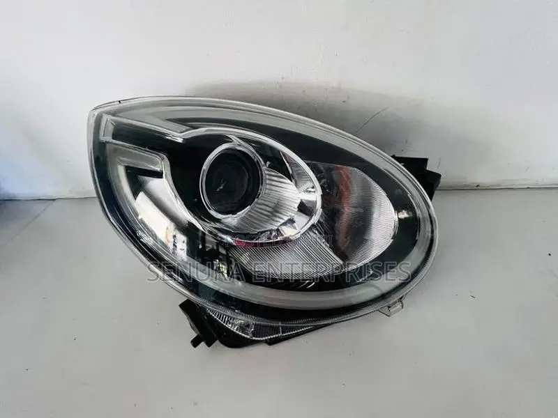 Toyota Passo M700 a Head Light R/H