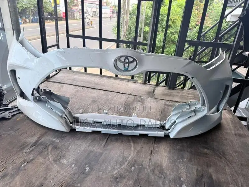 toyota yaris front Buffer