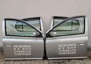 Toyota Vitz SCP10 Door Set