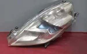 Nissan Leaf Ze0 Head Light Lh