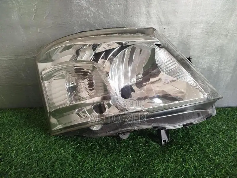 E26 Headlight