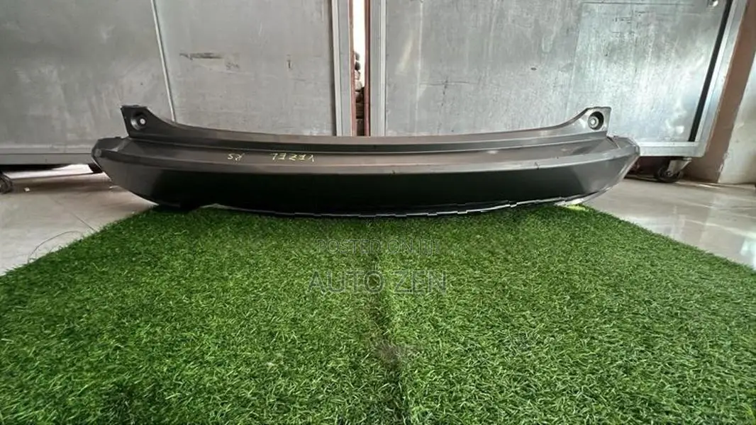 Vezel 2024 Rear Buffer Panel